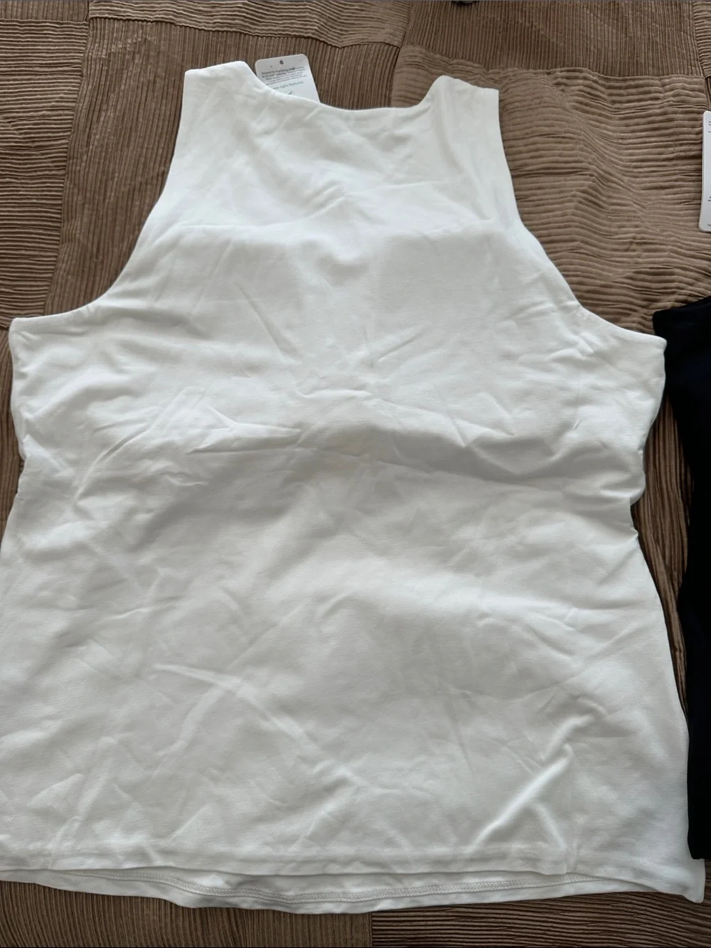 NWT Lands' End Women's Tank Tops Set of 2 - Picture 9 of 14